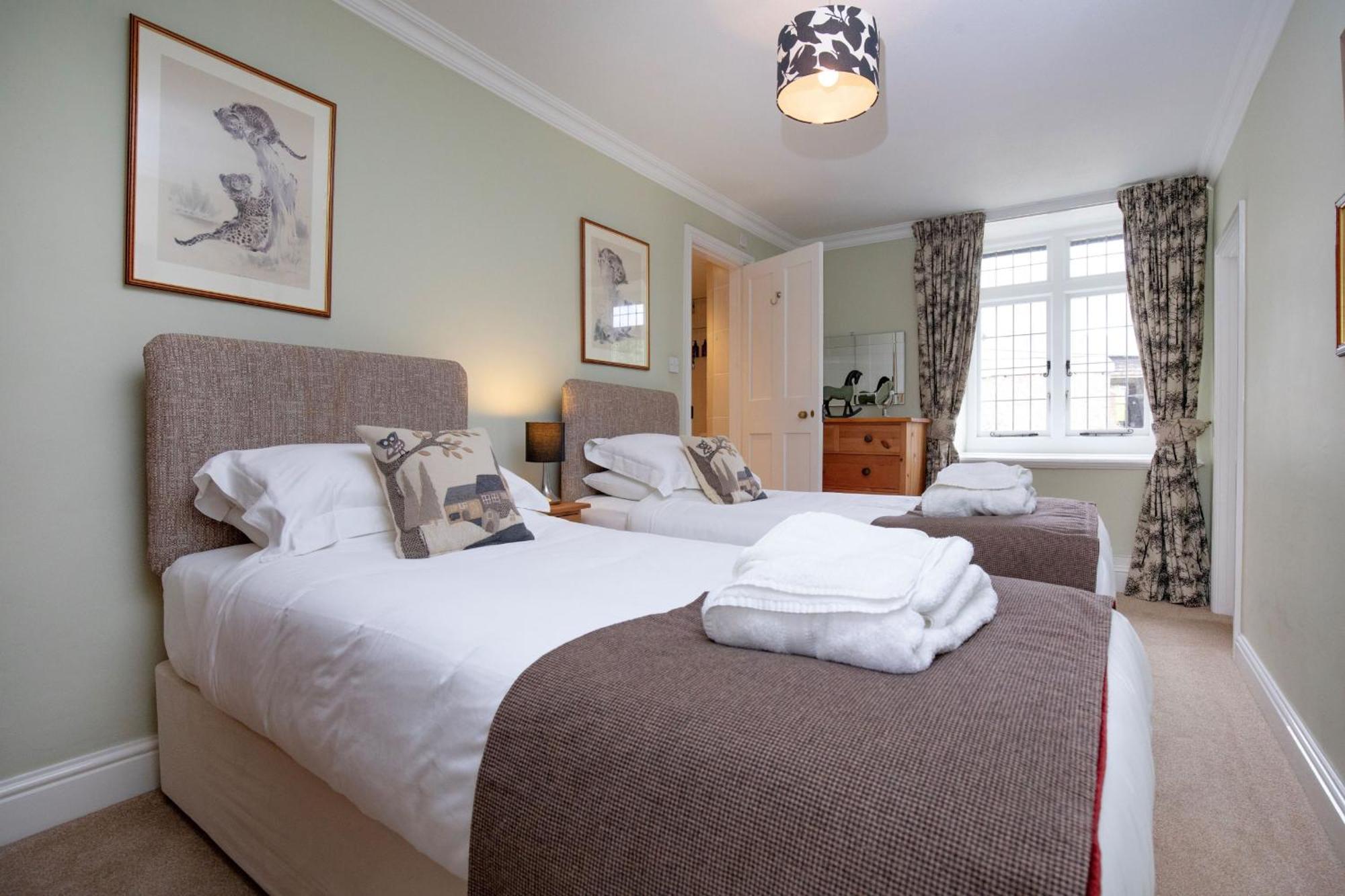 Sutton Barton Farmhouse Гонитон Экстерьер фото