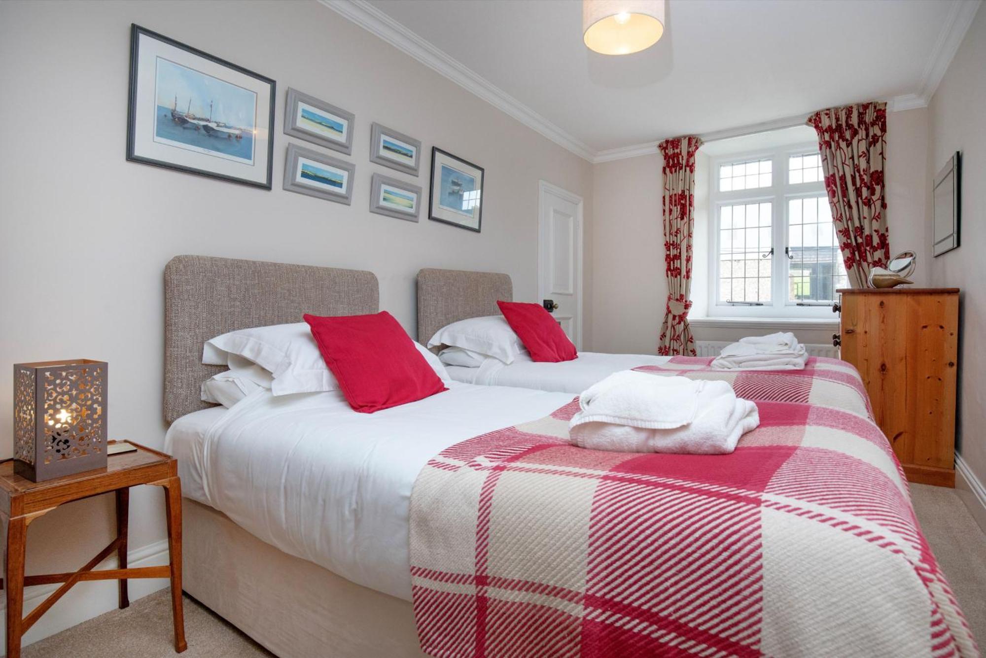 Sutton Barton Farmhouse Гонитон Экстерьер фото
